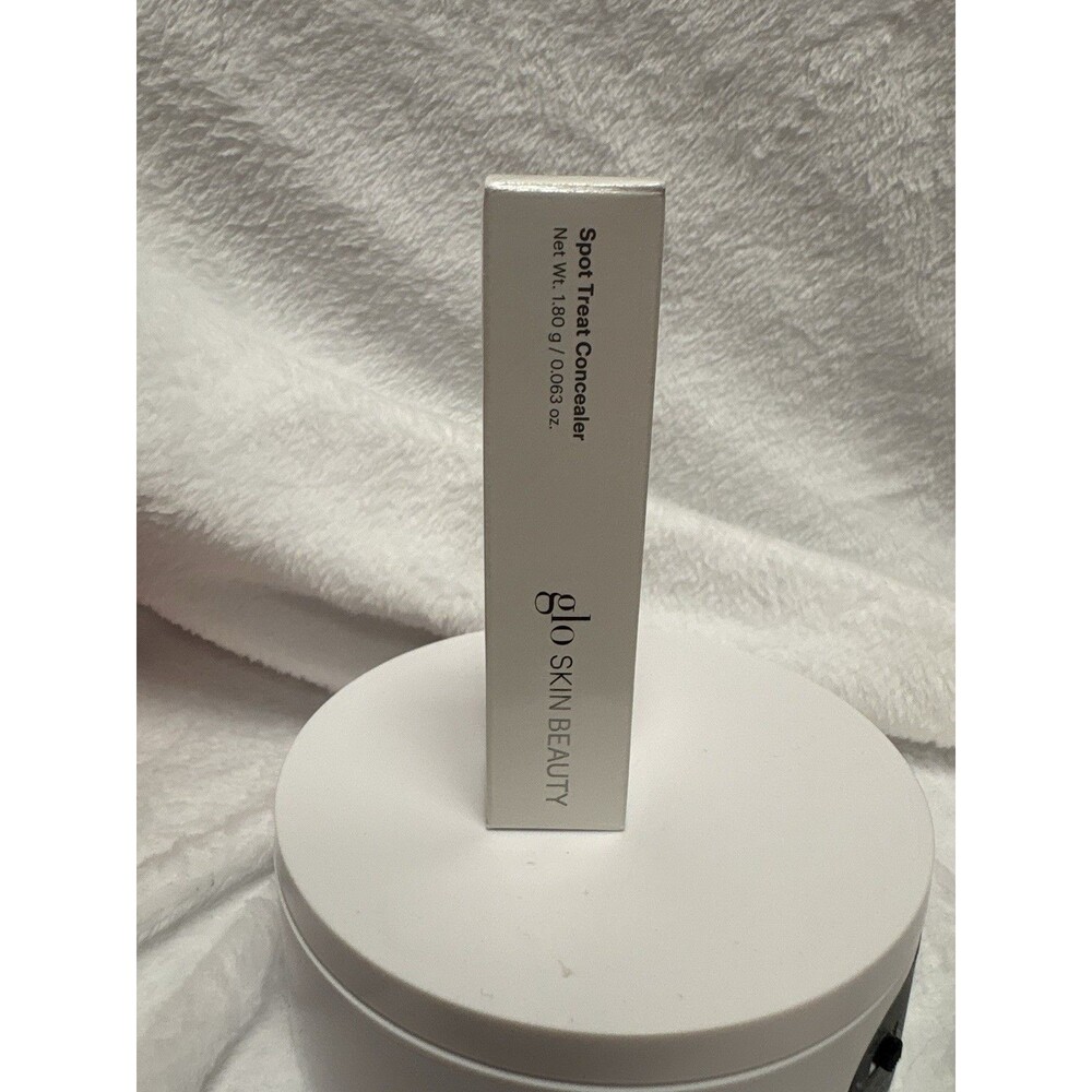 Glo Skin Beauty Spot Treat Concealer Medium Salicylic Acid 1% Acne Treatment 1.8